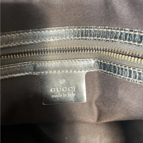 Large Gucci monogram tote with bamboo handles retailed 3500 has been preloved - Picture 9 of 9